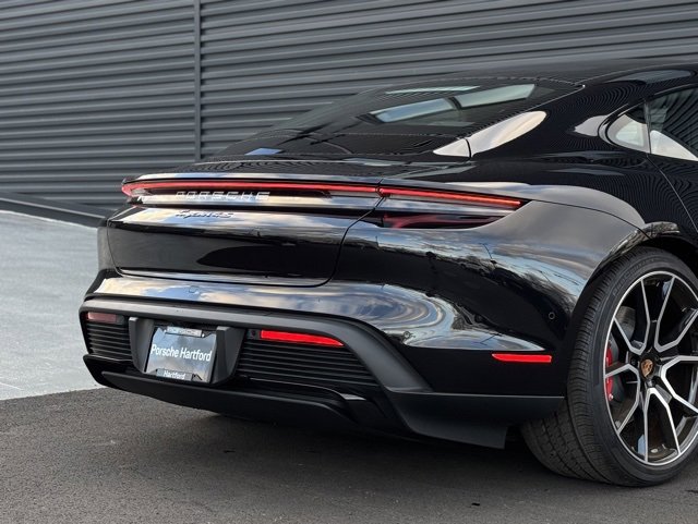New 2025 Porsche Taycan 4S image 12