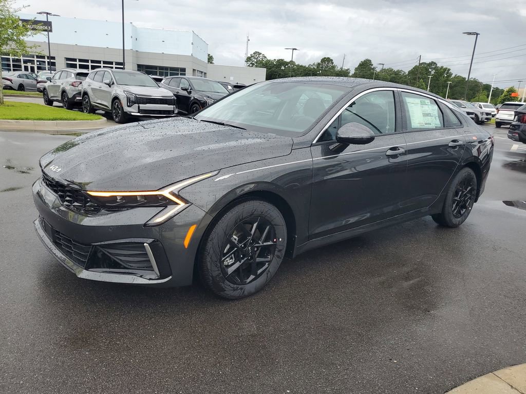New 2026 Kia K5 LXS FWD image 2