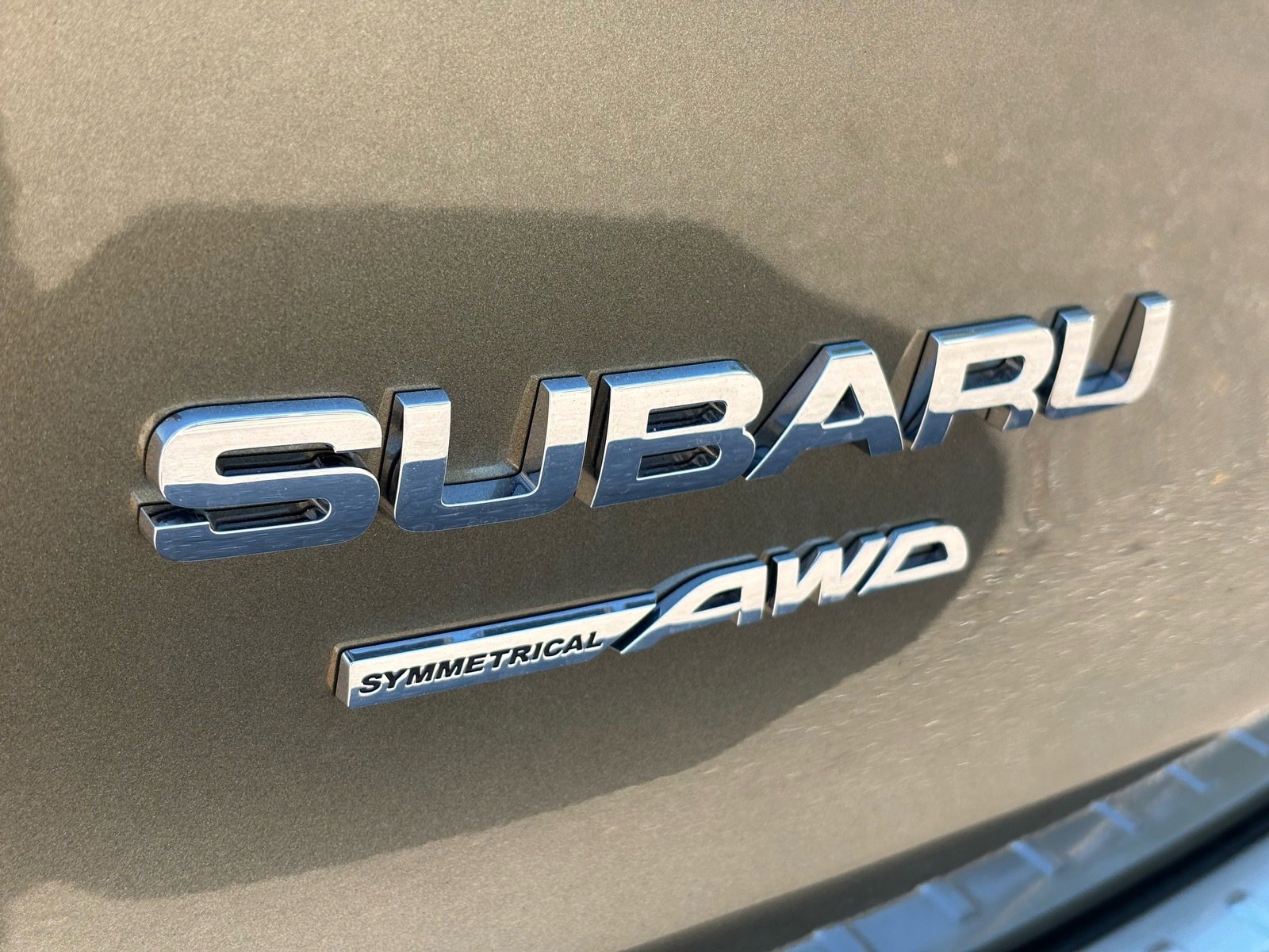 Used 2025 Subaru Ascent Premium w/ Premium Package image 22
