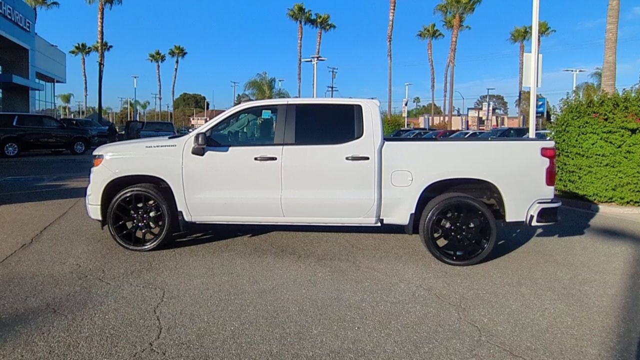 Used 2022 Chevrolet Silverado 1500 Custom RWD image 5