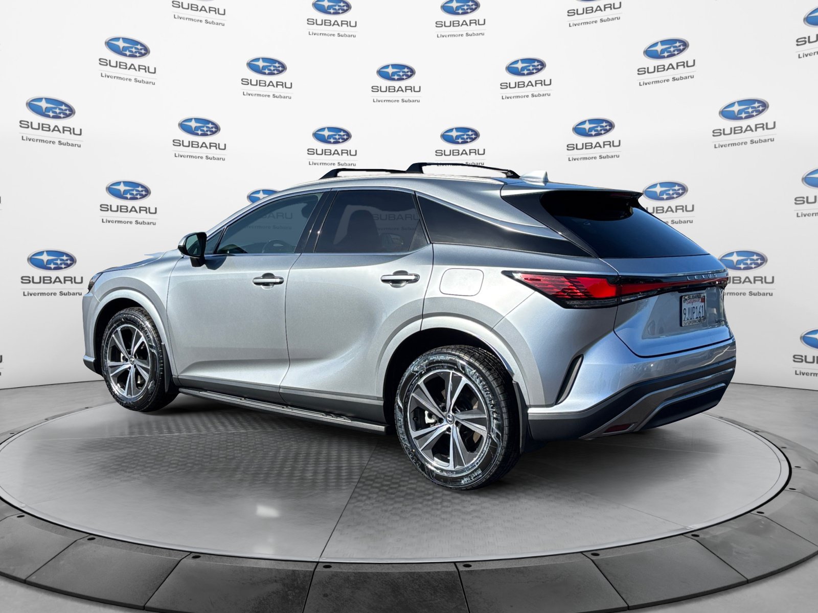 Used 2024 Lexus RX 350 Premium w/ Convenience Package FWD image 4