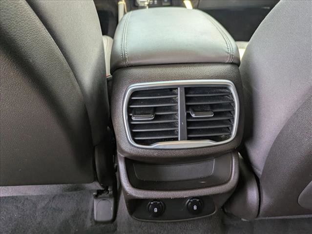 Used 2019 Hyundai Santa Fe SEL FWD image 14