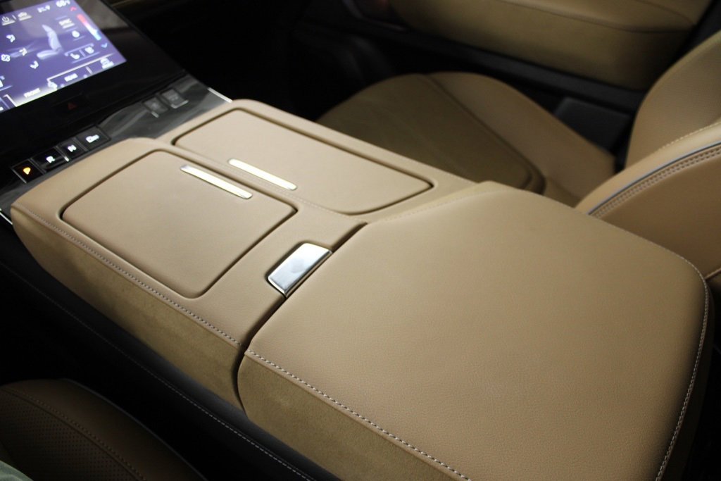 New 2025 INFINITI QX80 Sensory w/ Exterior Package AWD/4WD image 43