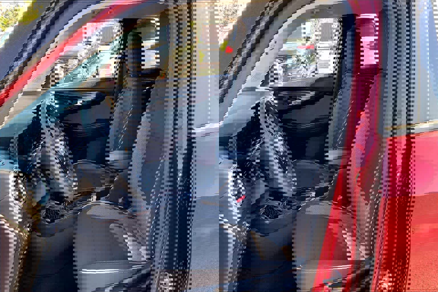 Used 2024 Chevrolet TrailBlazer LT w/ Driver Confidence Package image 8