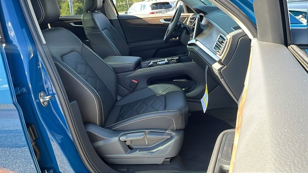 New 2026 Volkswagen Atlas SE image 8