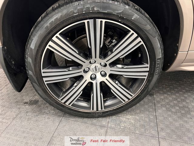 Used 2024 Volvo XC90 B6 Plus w/ Protection Package Premier AWD/4WD image 18
