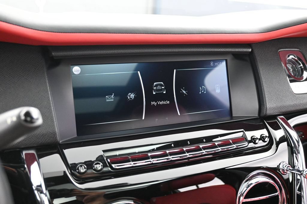Certified 2019 Rolls-Royce Cullinan AWD/4WD image 21