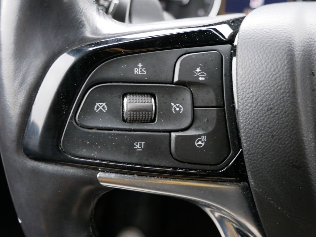 Used 2022 Buick Enclave Essence AWD/4WD image 32