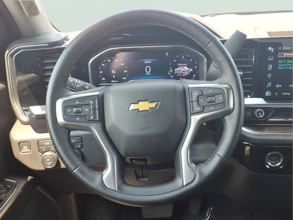 Certified 2024 Chevrolet Silverado 1500 LT AWD/4WD image 5
