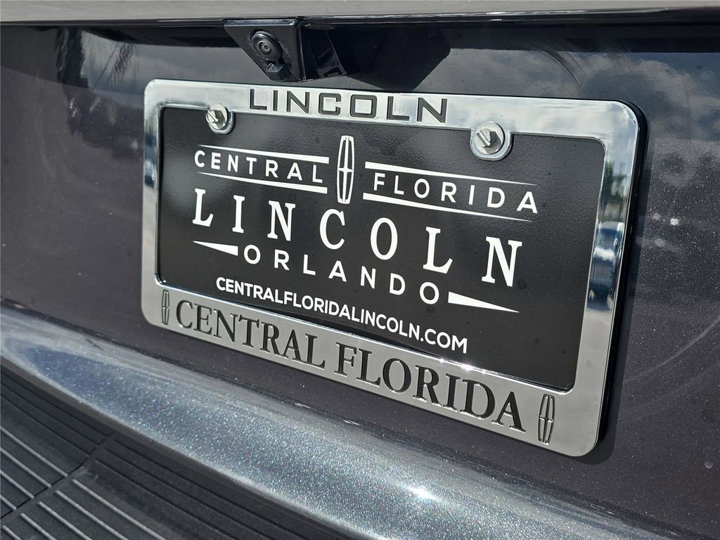 Used 2024 Lincoln Navigator Reserve image 6