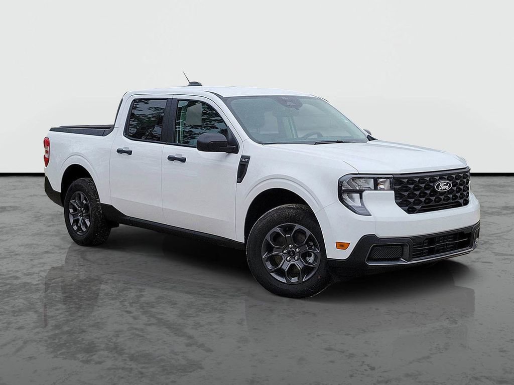 New 2026 Ford Maverick XLT w/ Equipment Group 301A
