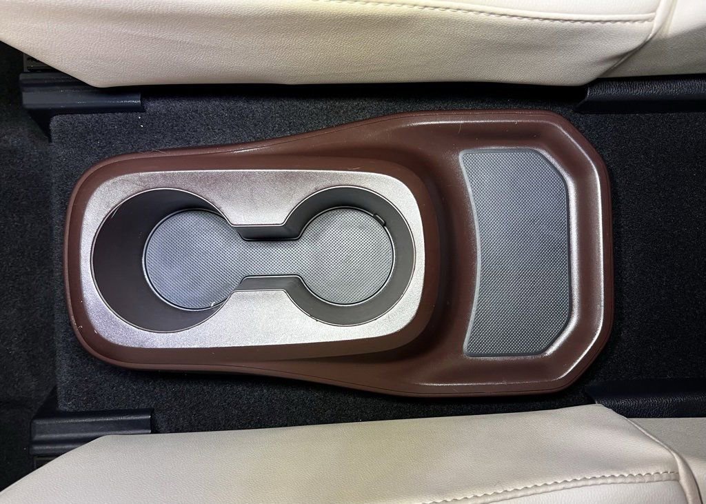 Certified 2020 Toyota Highlander Platinum image 51