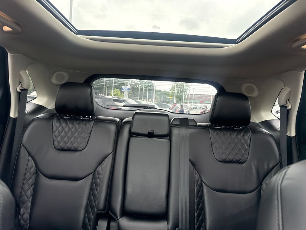 Used 2024 Ford Edge Titanium w/ Equipment Group 301A AWD/4WD image 40