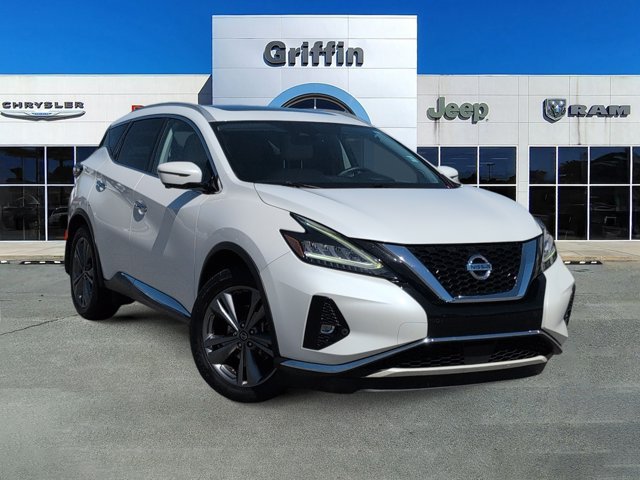 Used 2019 Nissan Murano Platinum w/ Cargo Package FWD image 2