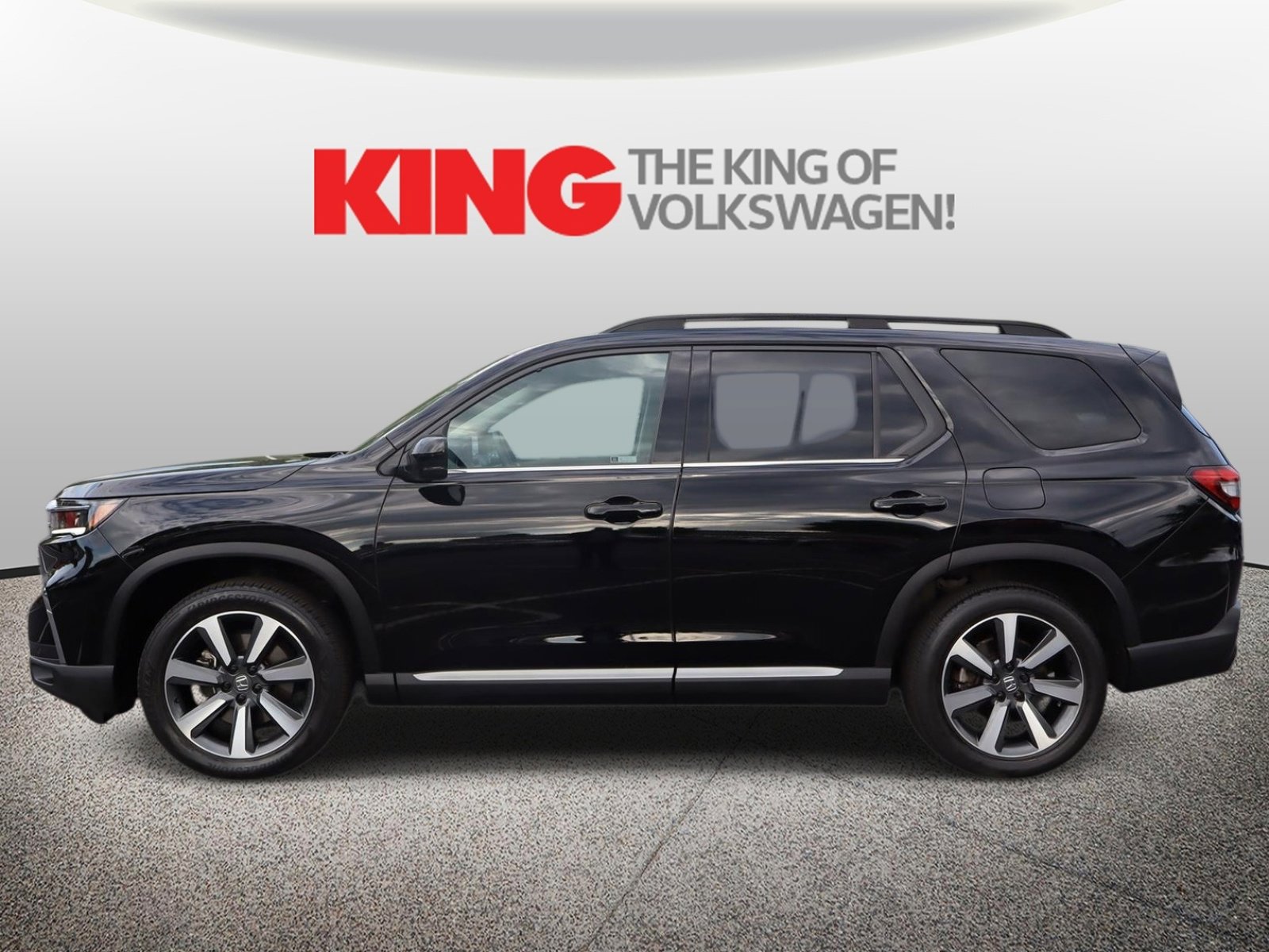 Used 2023 Honda Pilot Elite image 7