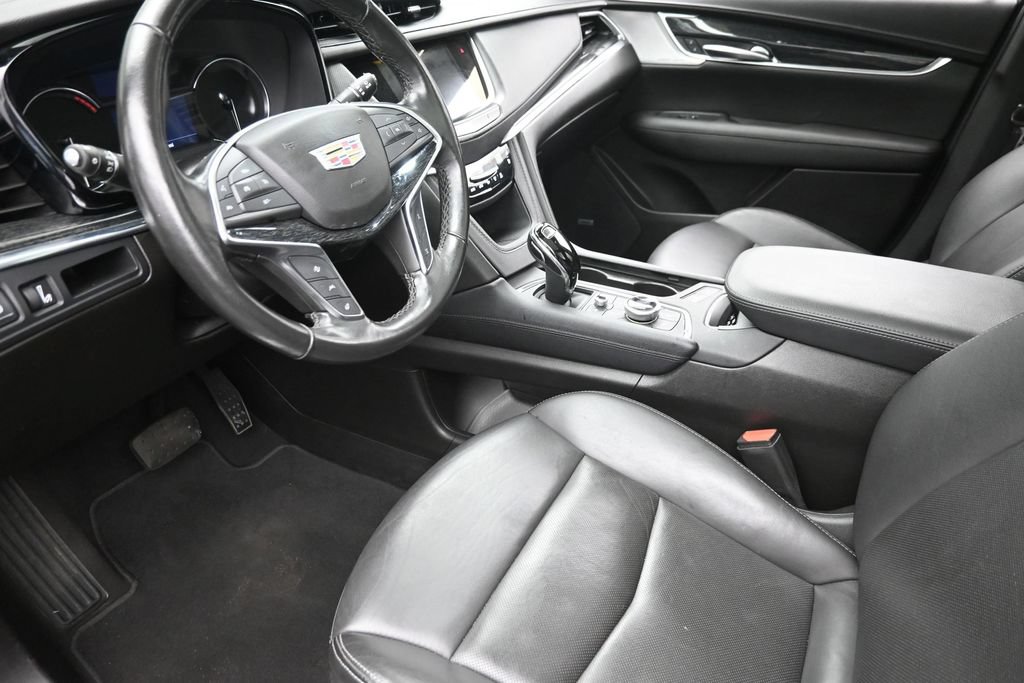 Used 2023 Cadillac XT5 Premium Luxury AWD/4WD image 17
