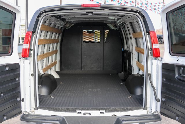 Used 2024 Chevrolet Express 2500 w/ Driver Convenience Package image 8