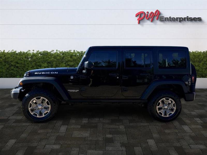 Used 2017 Jeep Wrangler Unlimited Rubicon w/ Connectivity Group image 3