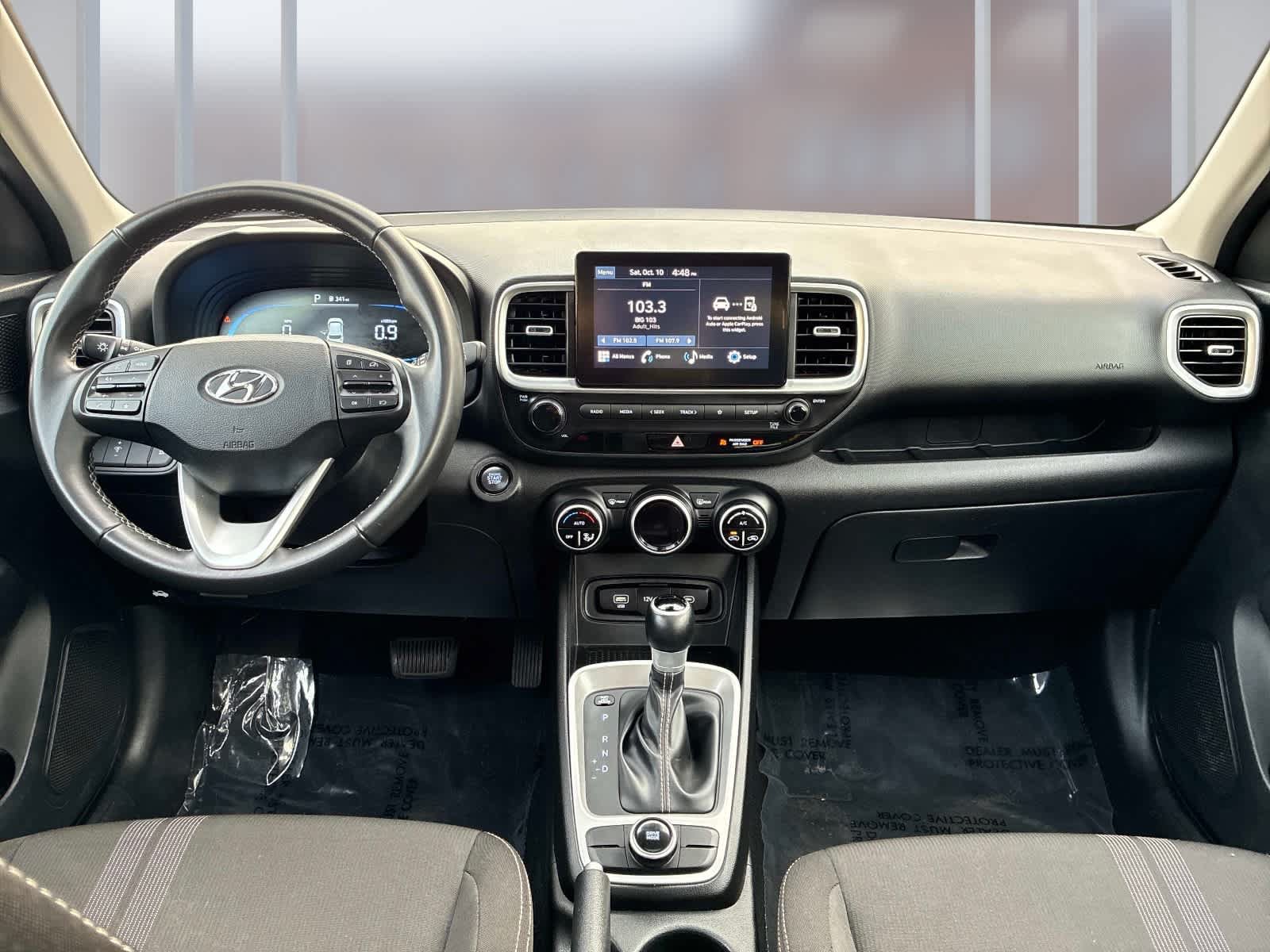 Used 2025 Hyundai Venue SEL FWD image 24