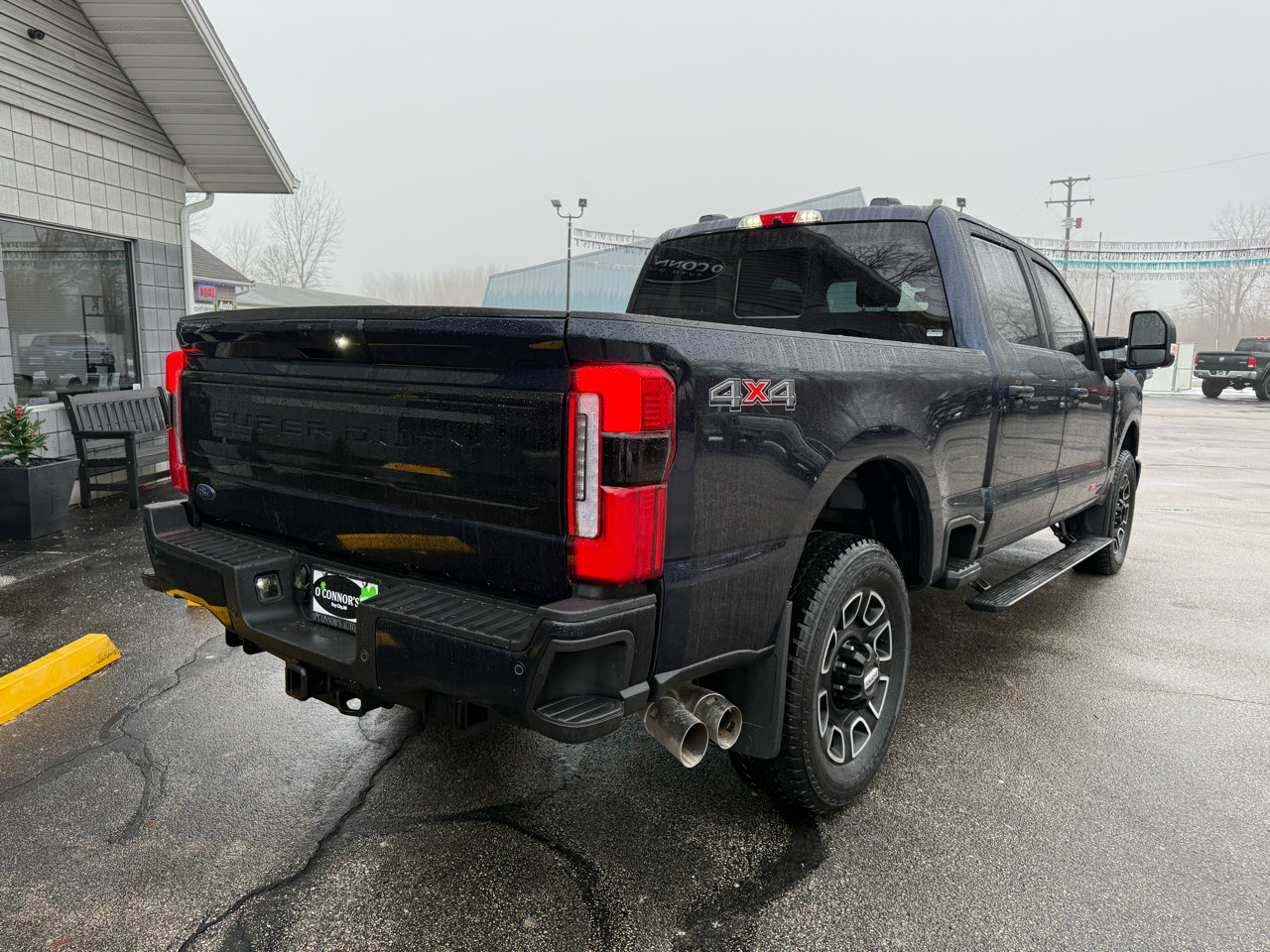 Used 2025 Ford F350 Platinum image 3