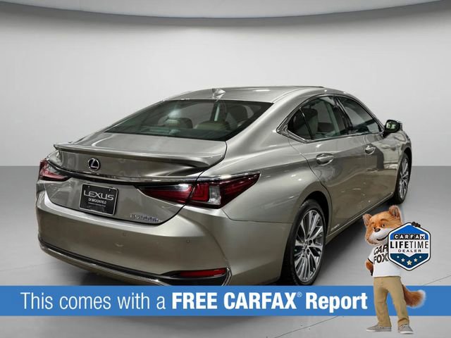 Certified 2021 Lexus ES 300h w/ Premium Package FWD image 3