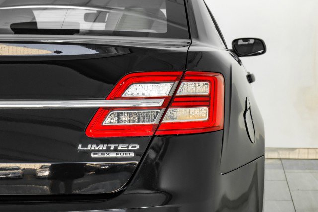 Used 2019 Ford Taurus Limited image 44