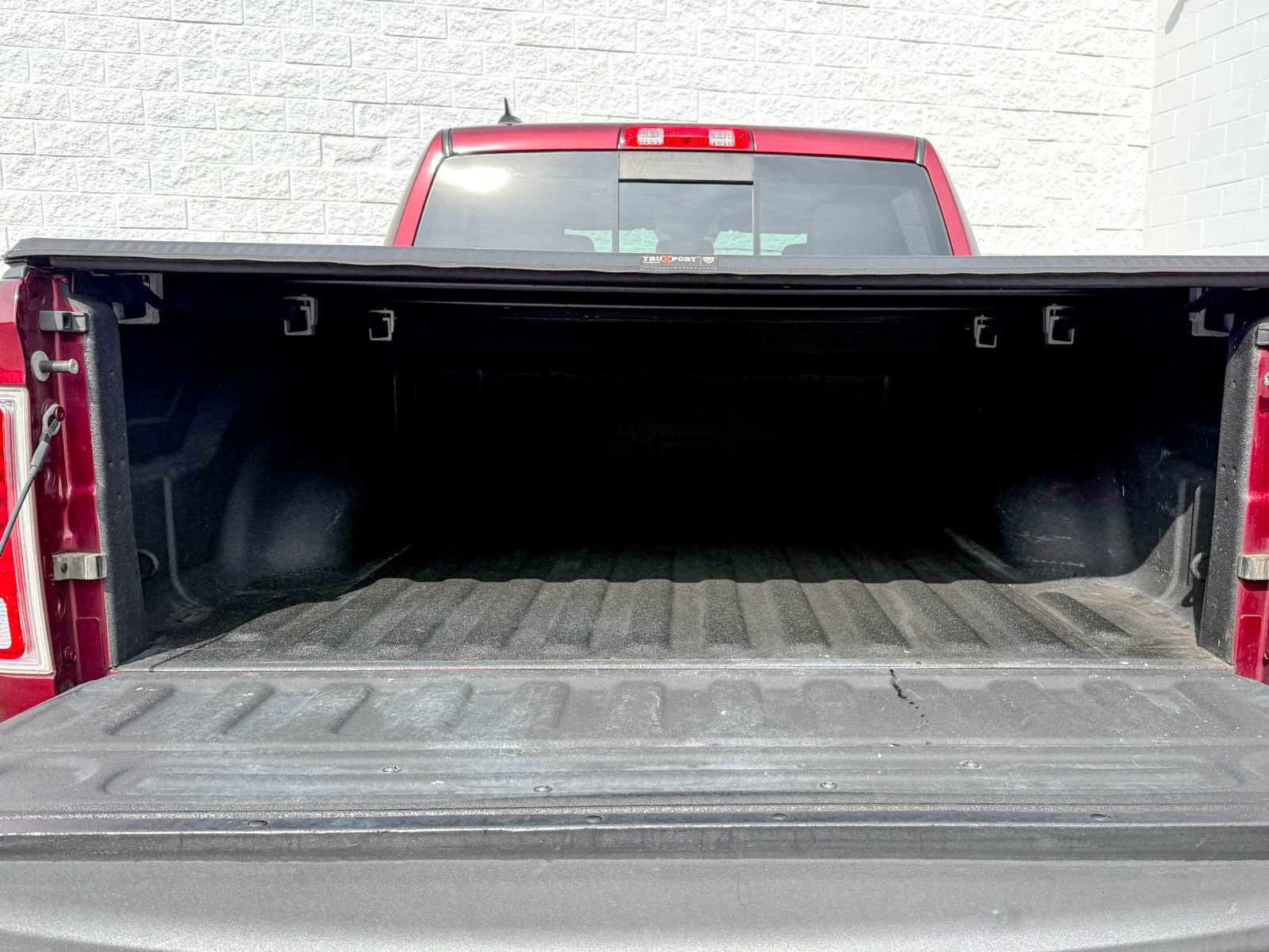 Used 2017 RAM 1500 Laramie w/ Convenience Group image 36