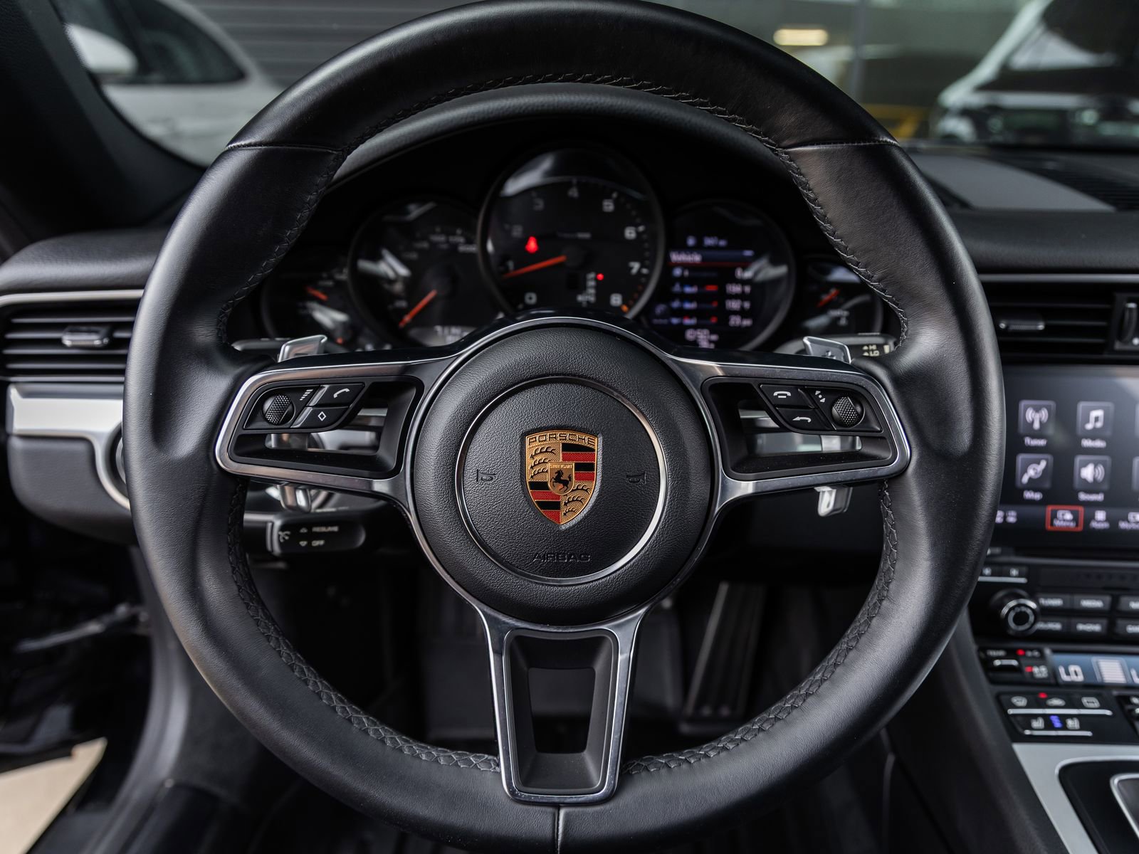 Used 2019 Porsche 911 Carrera image 32