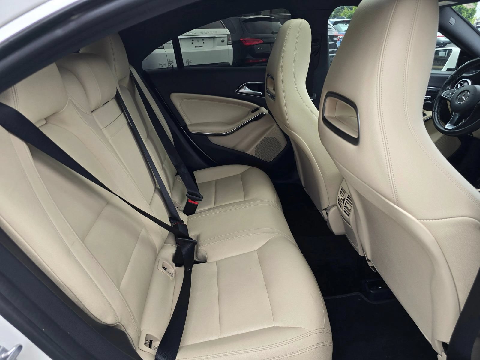 Used 2019 Mercedes-Benz CLA 250 4MATIC image 14