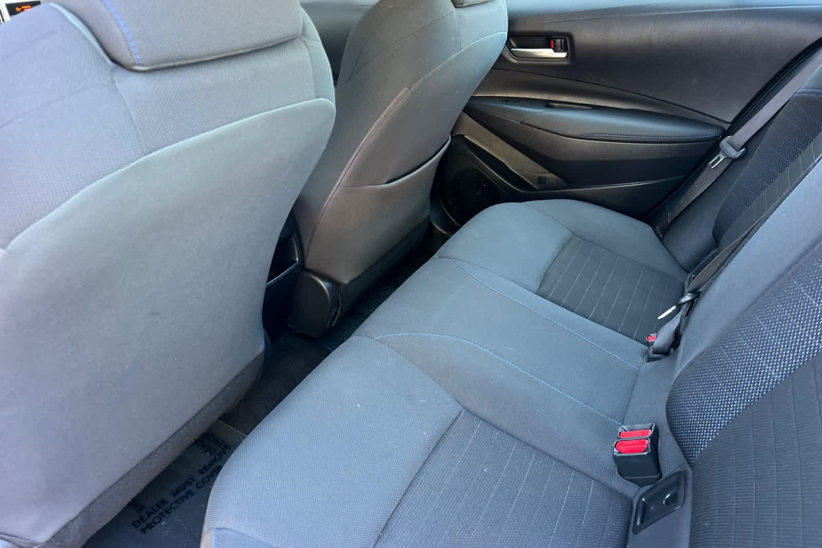 Used 2021 Toyota Corolla SE w/ SE Premium Package FWD image 4