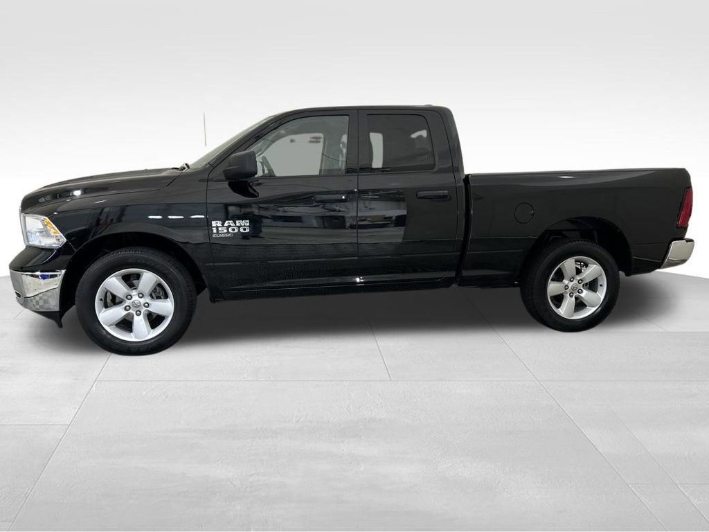 Used 2024 RAM 1500 Classic SLT image 2