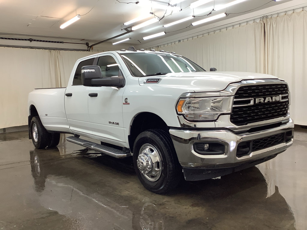 Used 2024 RAM 3500 Big Horn image 4