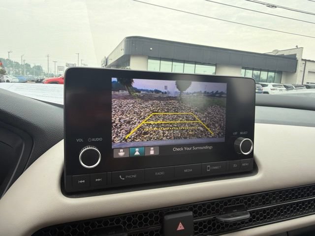 Used 2023 Honda HR-V LX image 13
