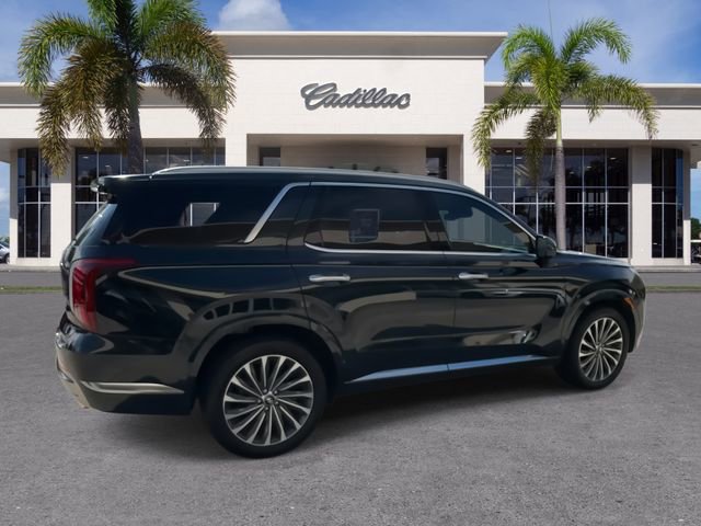 Used 2024 Hyundai Palisade Calligraphy image 15