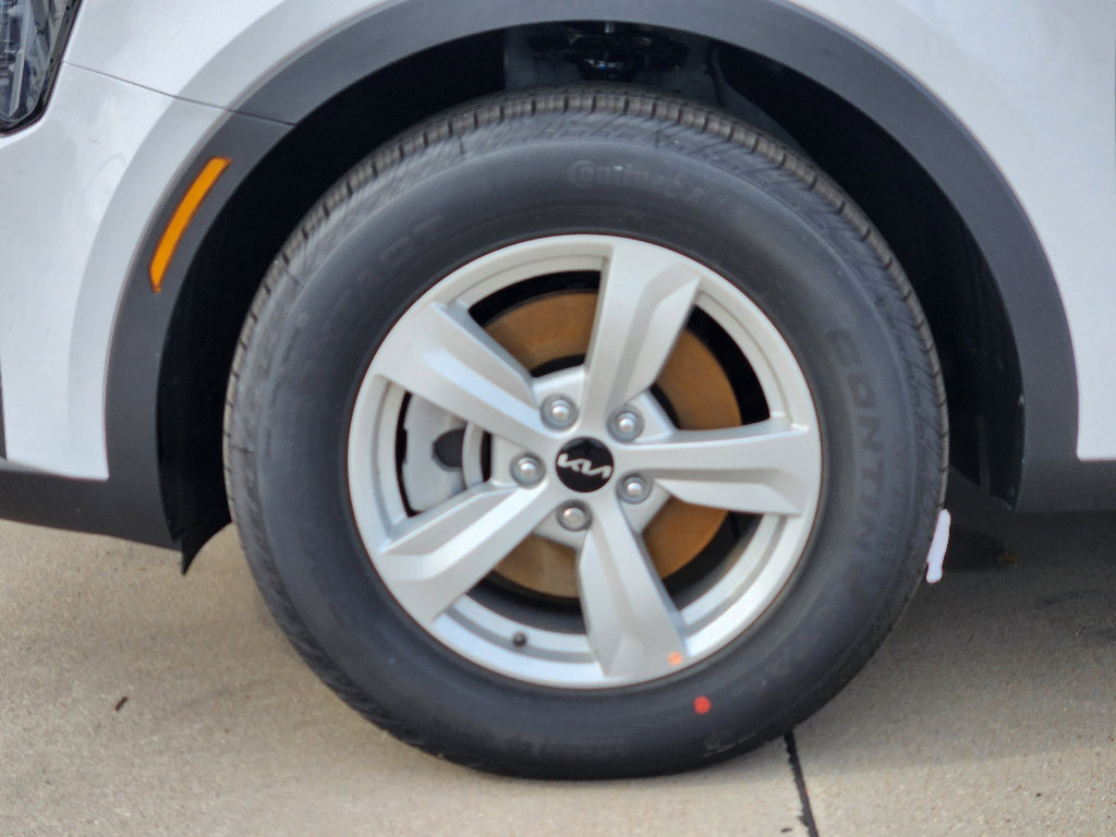 New 2026 Kia Sorento LX image 7