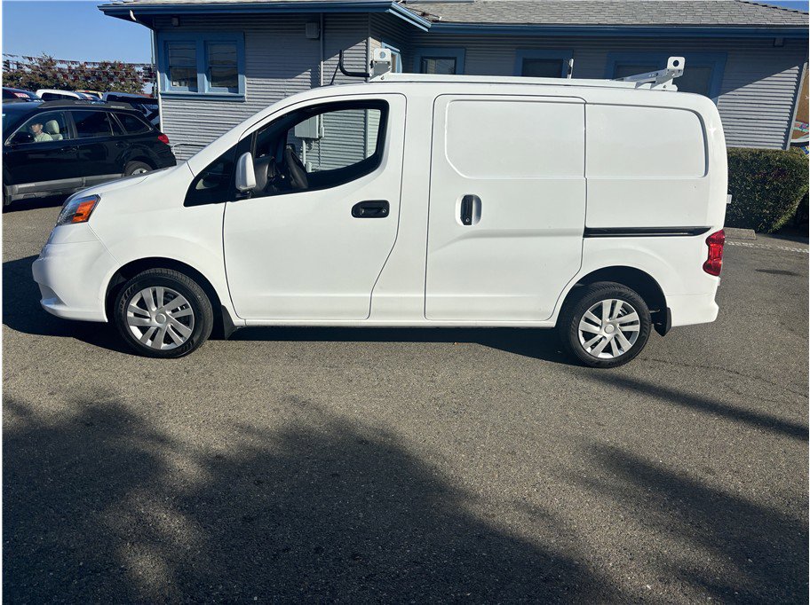 Used 2020 Nissan NV200 SV image 4