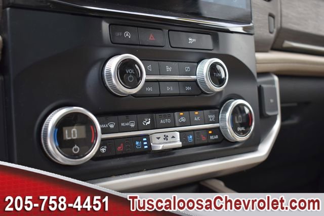 Used 2024 Ford Expedition Limited image 42