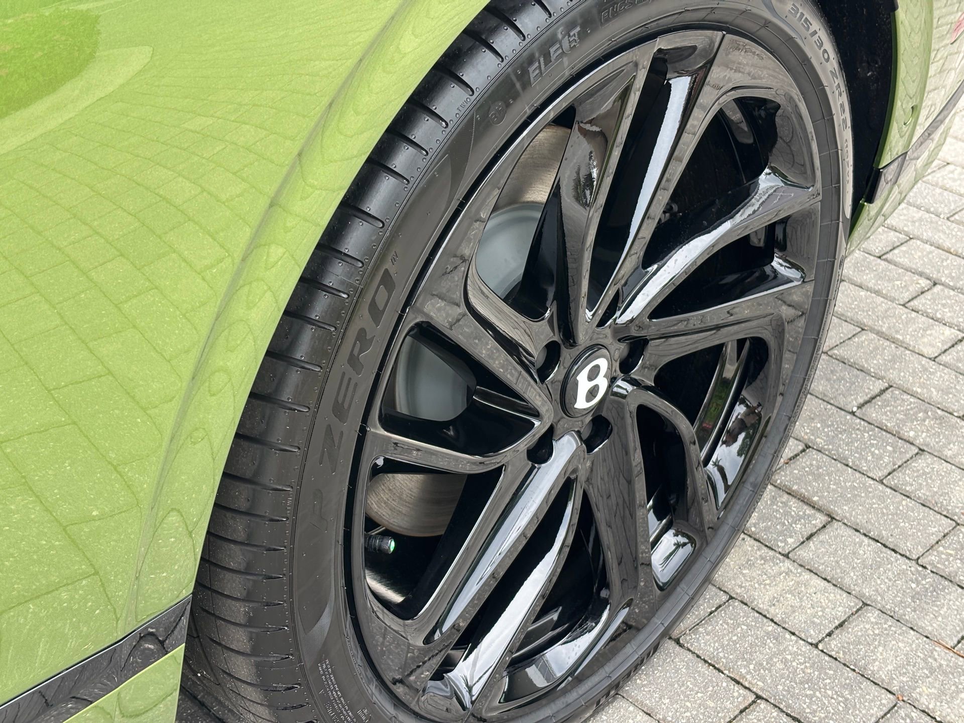 New 2025 Bentley Continental GT Speed image 35