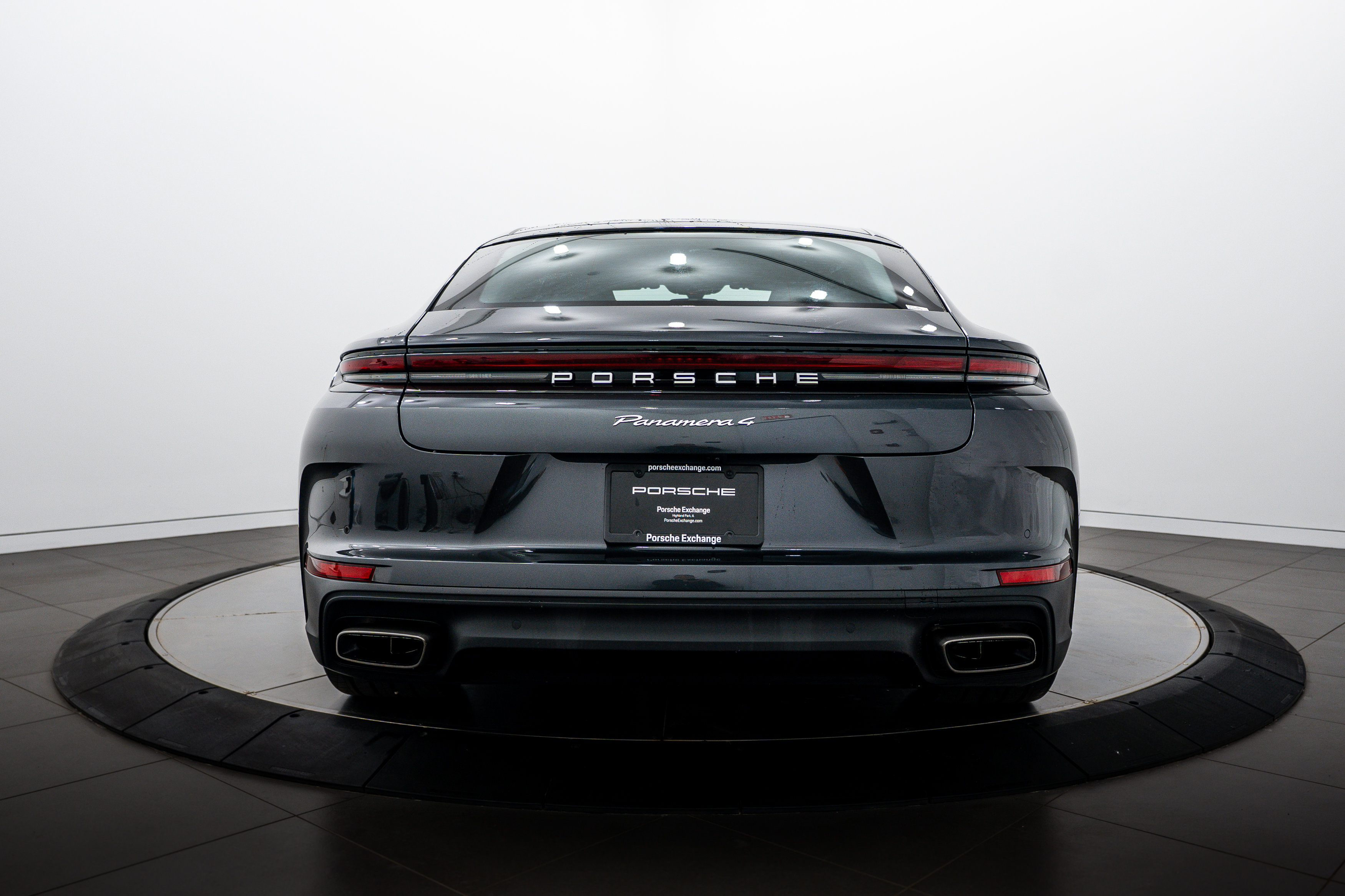 Certified 2026 Porsche Panamera 4 AWD/4WD image 6