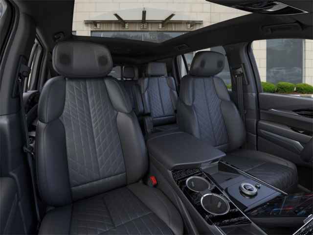 New 2026 Cadillac Escalade IQ Sport 1 w/ LPO, ONYX Package image 17