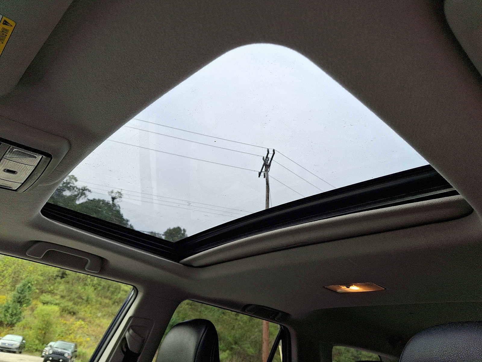 Used 2014 Toyota 4Runner SR5 Premium image 16