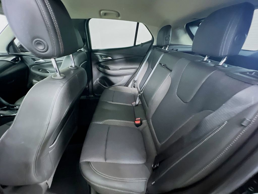 Used 2023 Buick Encore GX Select image 23