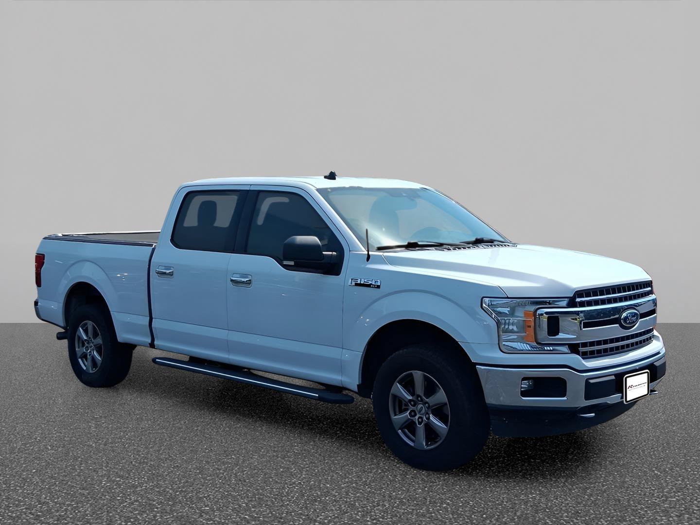 Used 2019 Ford F150 XLT w/ Equipment Group 302A Luxury AWD/4WD image 2