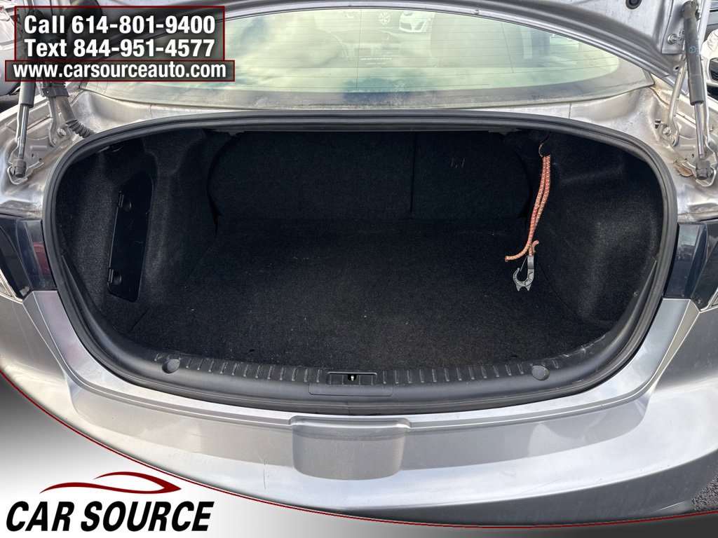 Used 2011 MAZDA MAZDA3 i Sport image 19