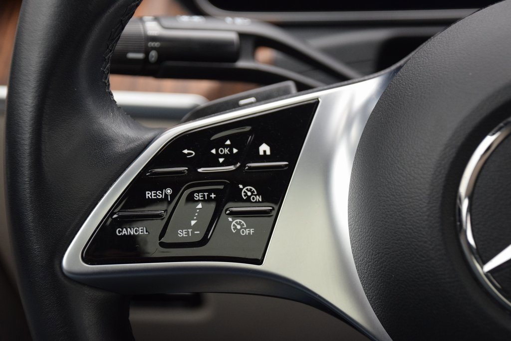 Certified 2023 Mercedes-Benz C 300 Sedan image 23