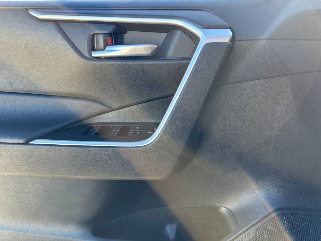 Used 2024 Toyota RAV4 XLE image 24