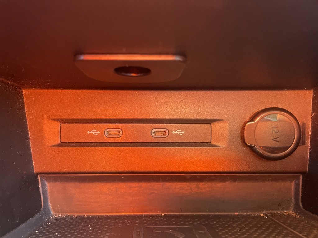 Used 2024 Volkswagen Taos SE image 20