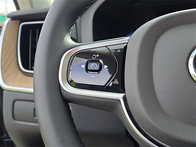 New 2026 Volvo XC60 B5 Plus w/ Protection Package Premier image 10