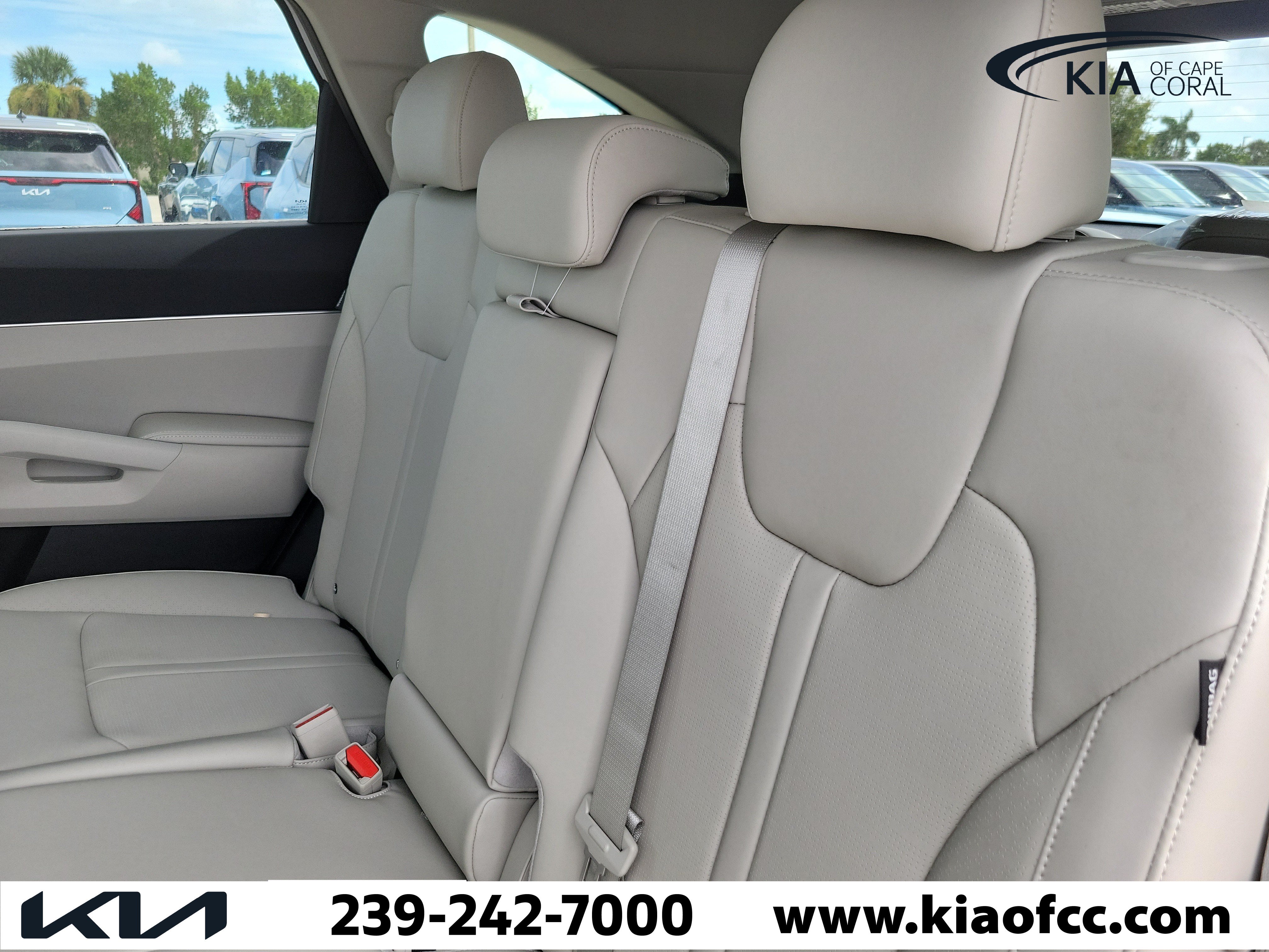 New 2026 Kia Sorento S FWD image 11