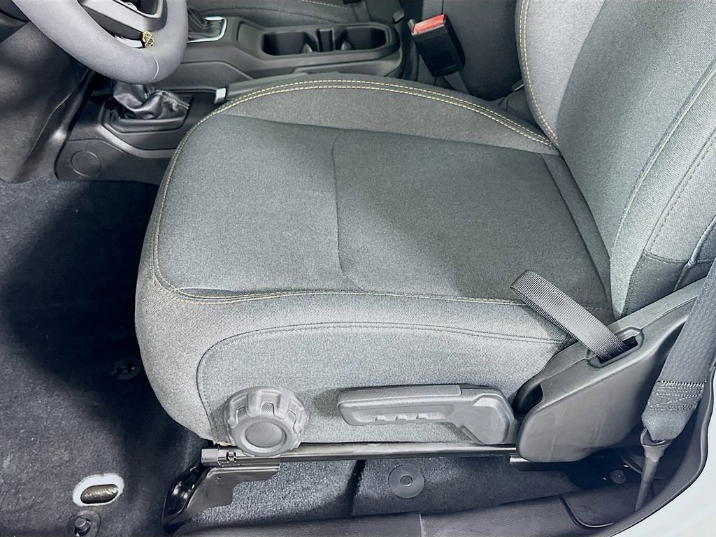 Used 2024 Jeep Gladiator Sport image 19